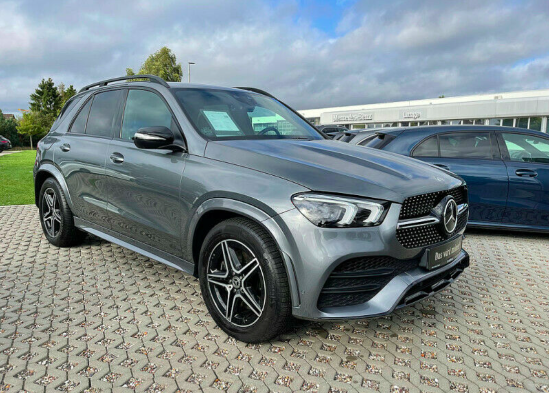 Mercedes GLE 350 d 4matic AMG | předváděcí auto | skladem | super výbava | skvělá cena | nákup online | šedá metalíza | autoibuy.com